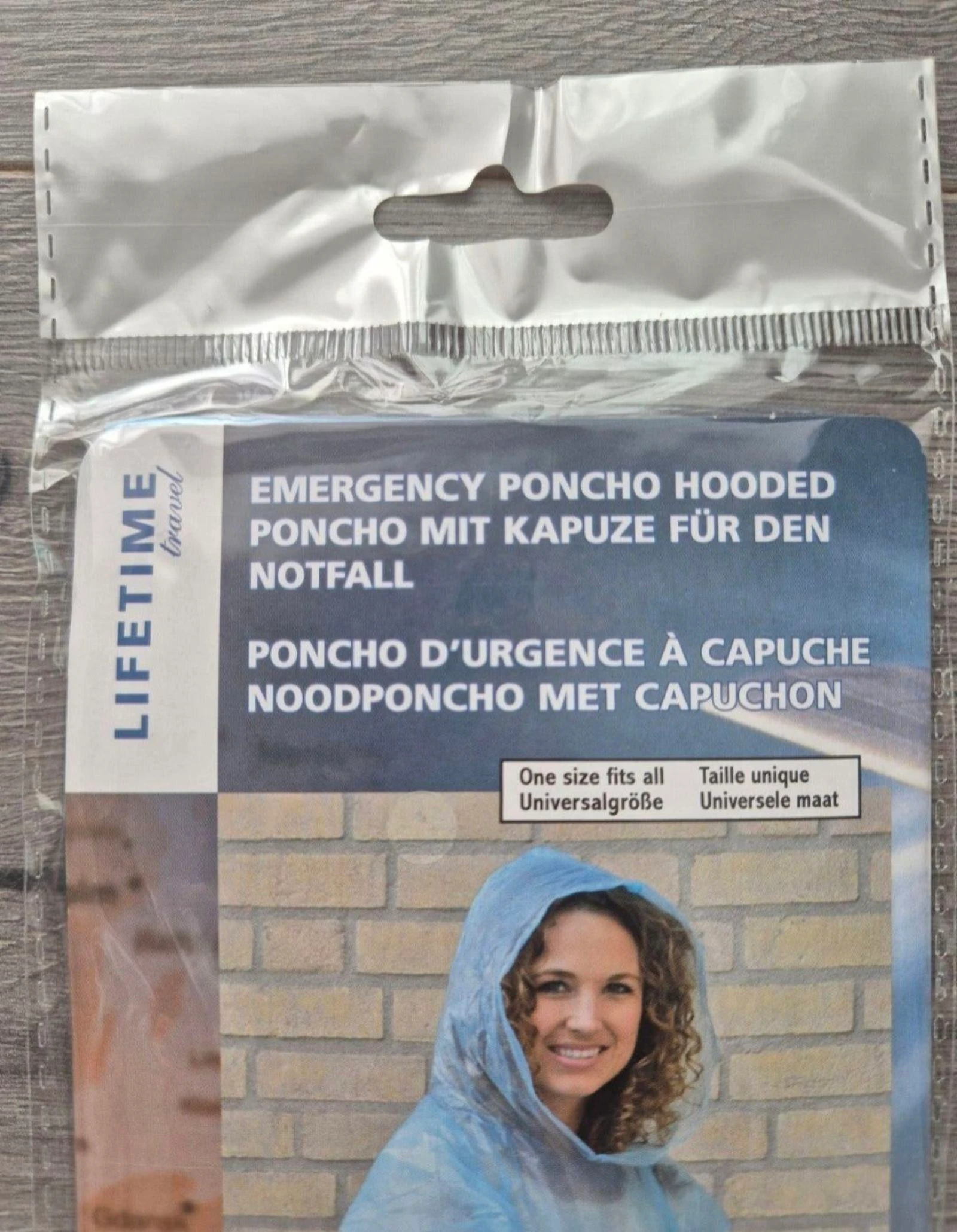 Nouveau Poncho d'Urgence Bleu avec Capuche - Lifetime Travel (Taille Unique) – photo 3